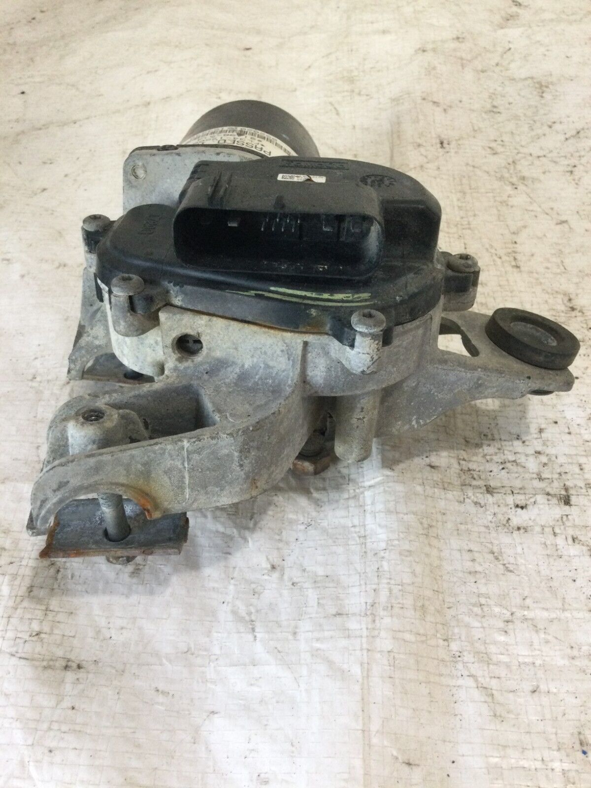 2017 Ford F-150 Front Windshield Wiper Motor  FL34-17508-AC OEM