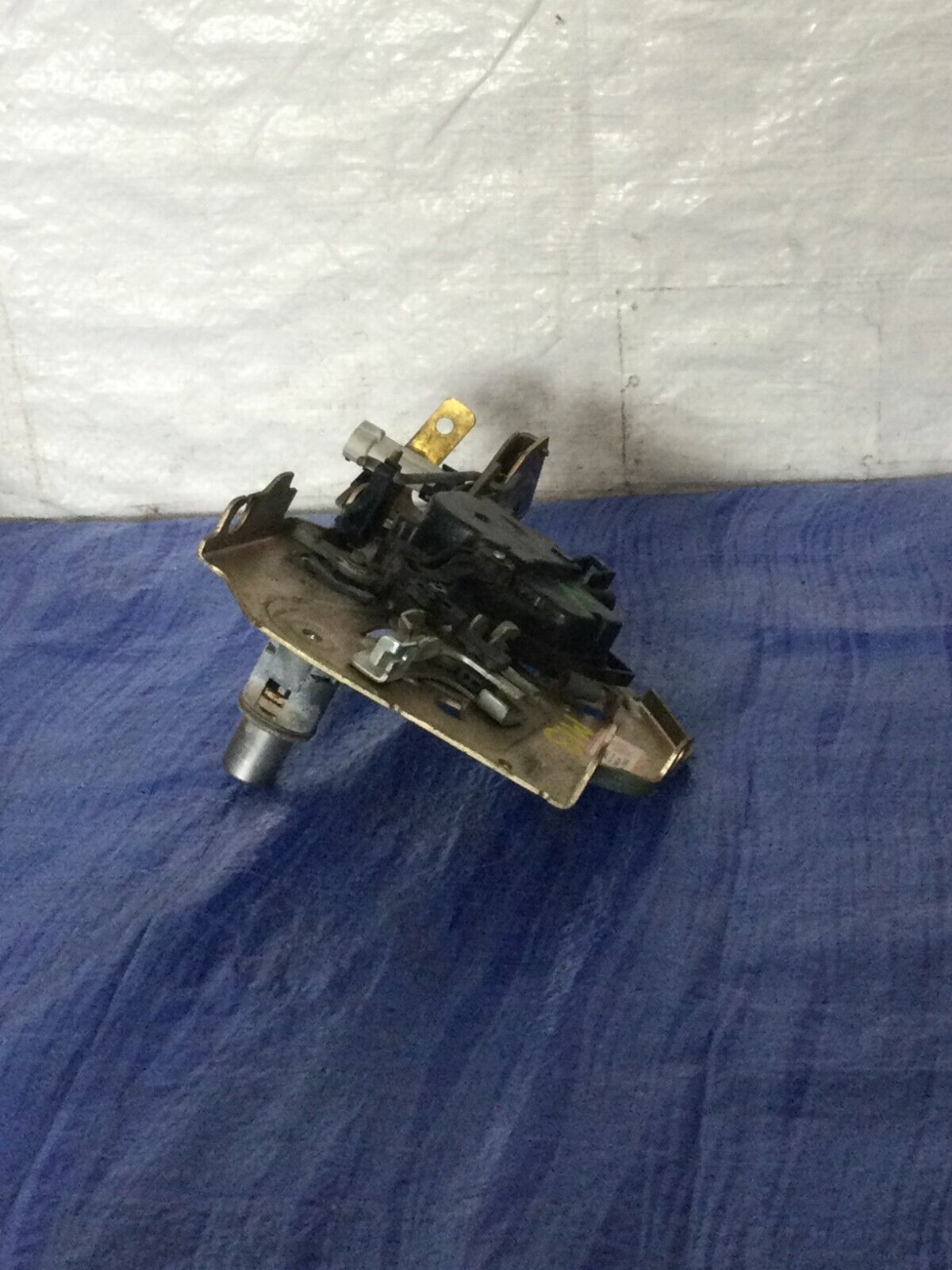 2006 Cadillac Escalade Tailgate Lift Motor OEM