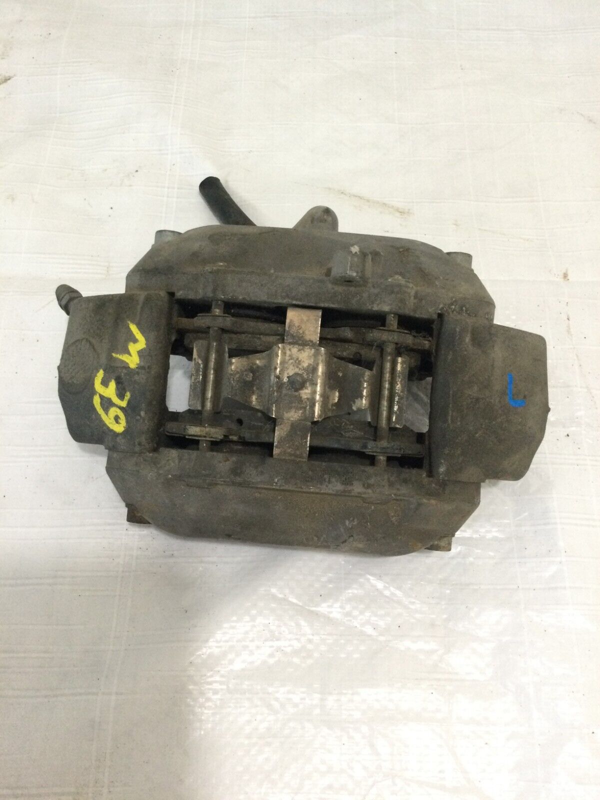 2004 Mercedes-Benz S-Class Front Left  Brake Caliper OEM