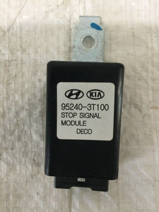2014-2016 Kia Forte Stop Signal Relay Control Module 95240-3T100 OEM