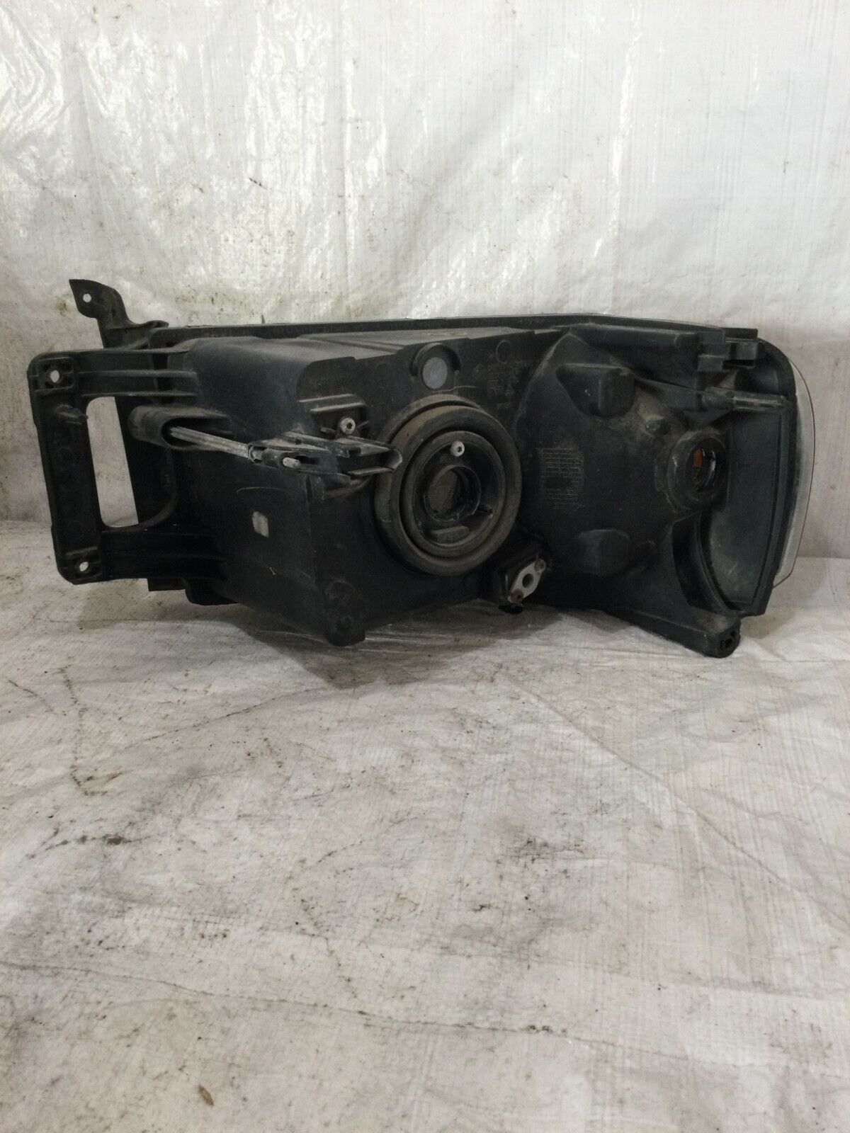 2005 Dodge Ram 1500 Headlight Right Passenger Side OEM RH