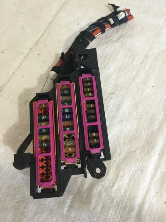 2013 Audi A4 Quattro Engine Fuse Box OEM AK220996