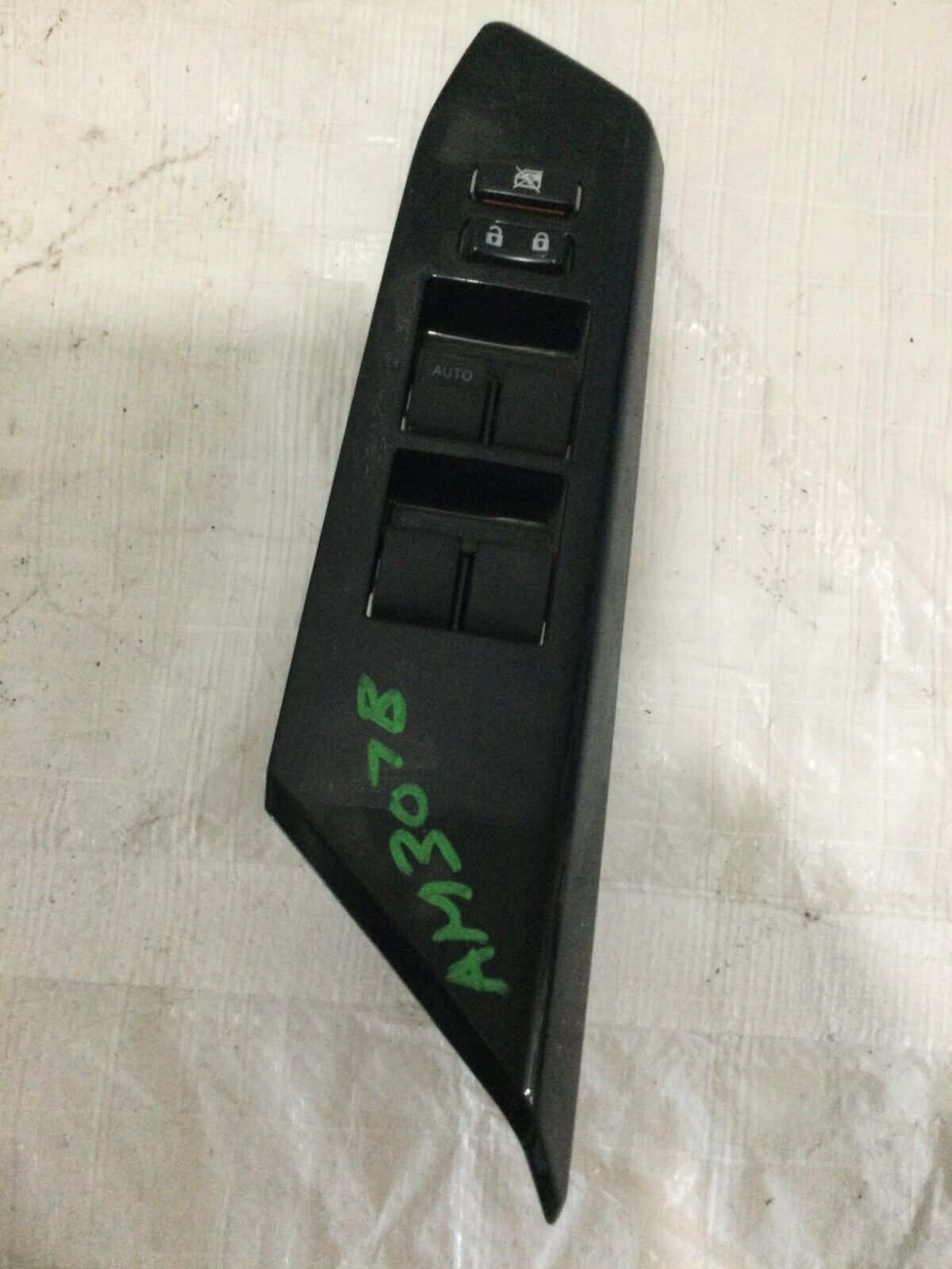 2018 Toyota RAV4 Hybrid  Front Left Driver Side Power Window Switch Assembly