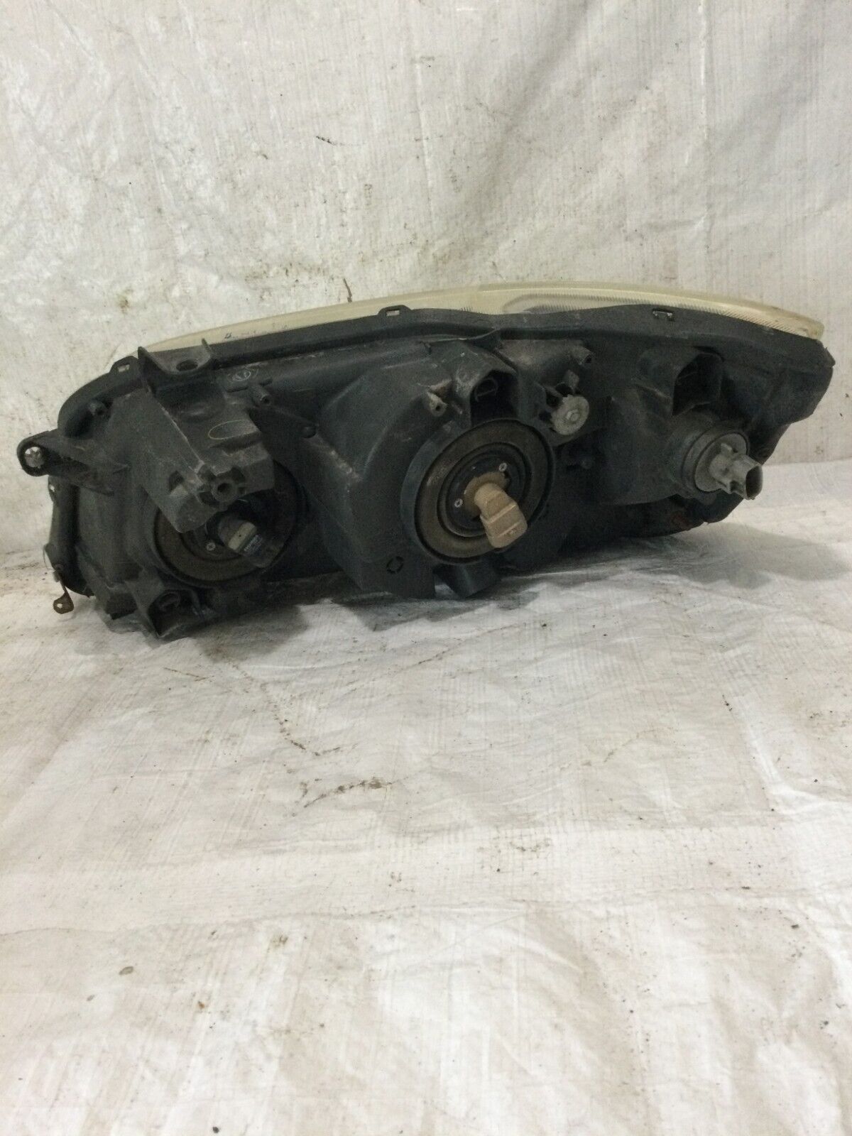 2003 Toyota Highlander Headlight Assembly Right Passenger OEM