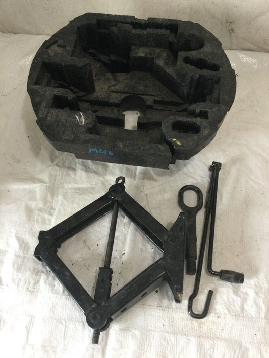2009 Toyota Prius Spare Tire Tyre Jack Tool Kit OEM