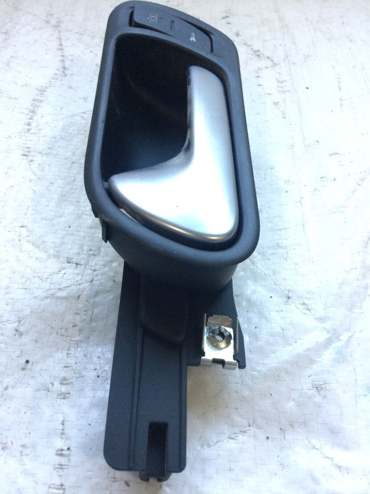 2006 Volkswagen Jetta Front Driver Left Interior Door Handle OEM 1K1837113