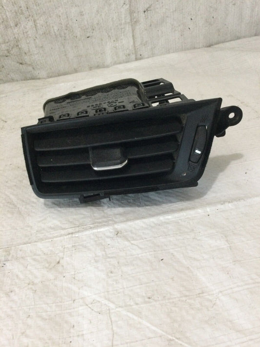 2015-2018 Chevrolet Silverado 1500 Left Dash Air Vent 20943682 OEM