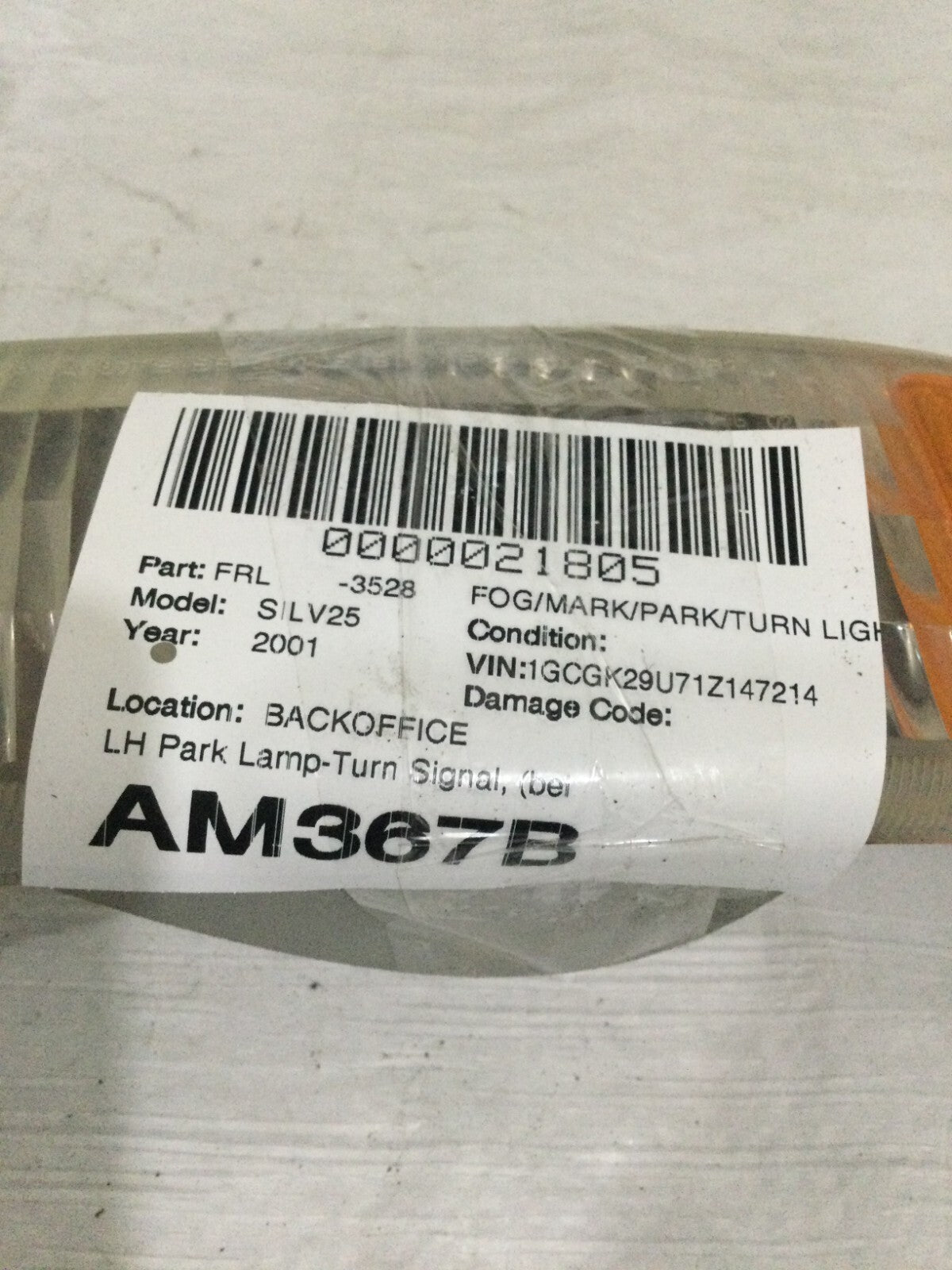 2001 Chevrolet Silverado 2500 LH Driver Front Turn Signal Running Light Lamp OEM