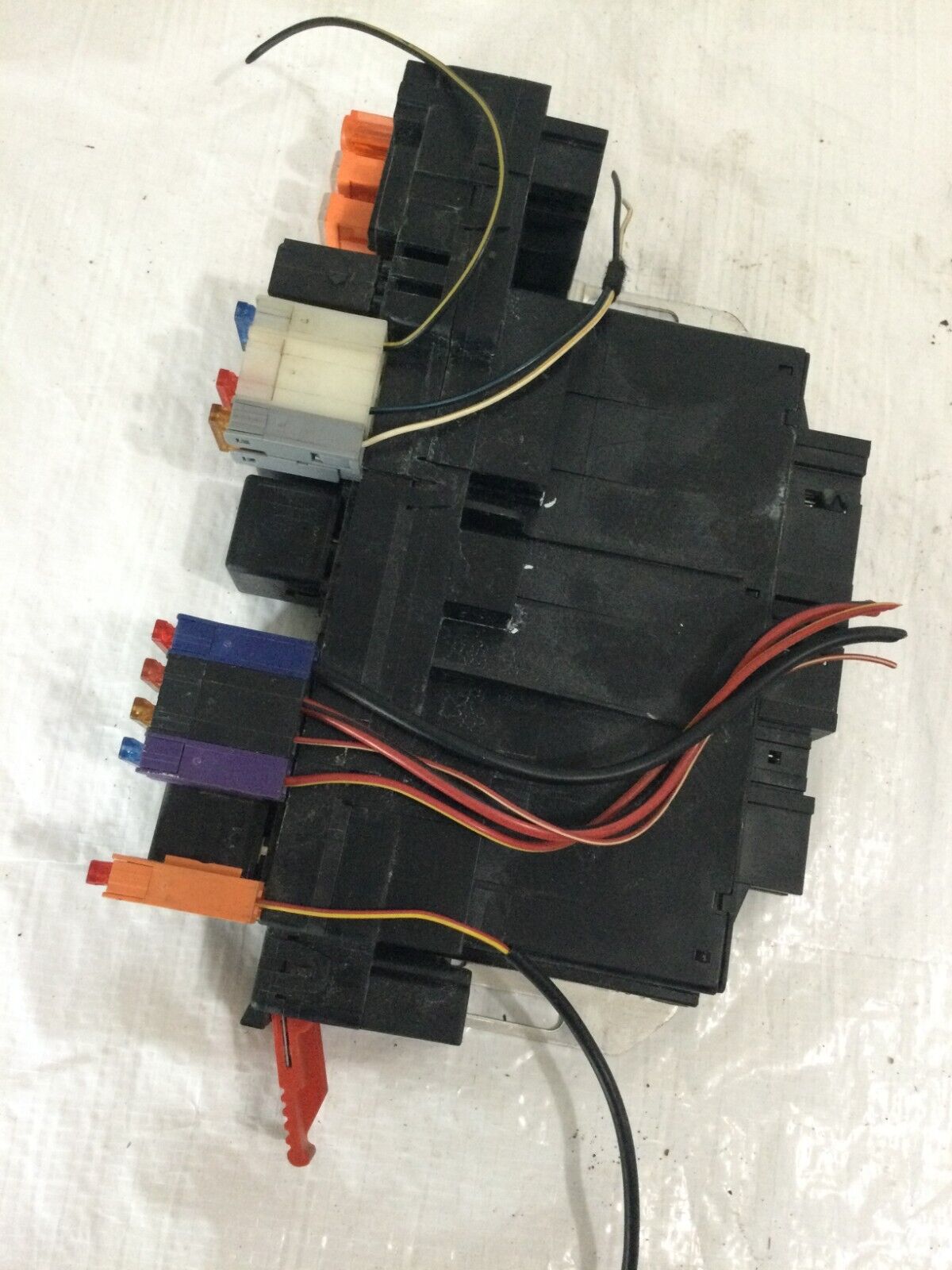 2004 Mercedes Benz S430 Front Fuse Relay Box A0325458332 OEM