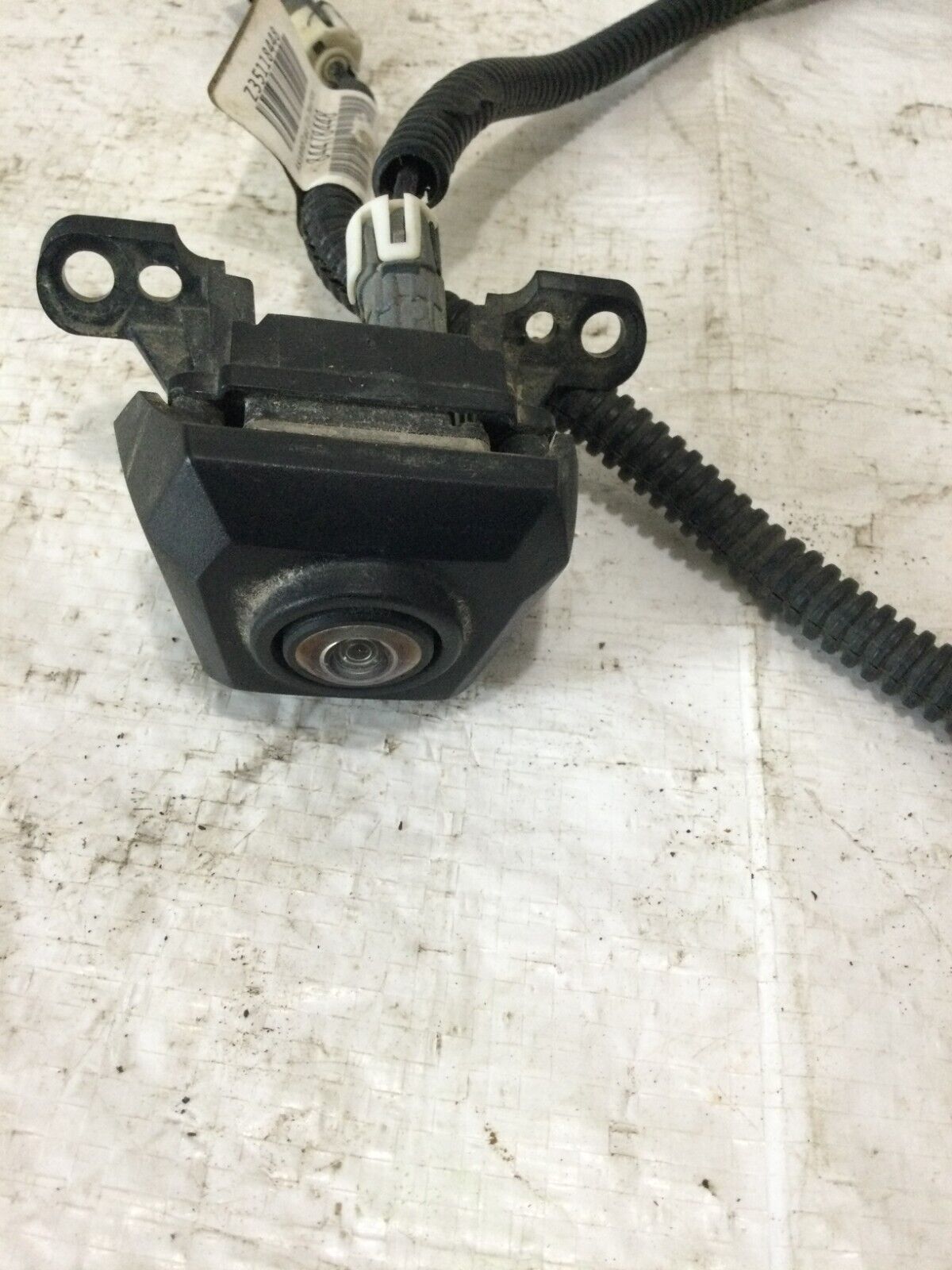 2019-2023 GMC Sierra 2500 3500 Front Parking Camera W/ Harness 84478448