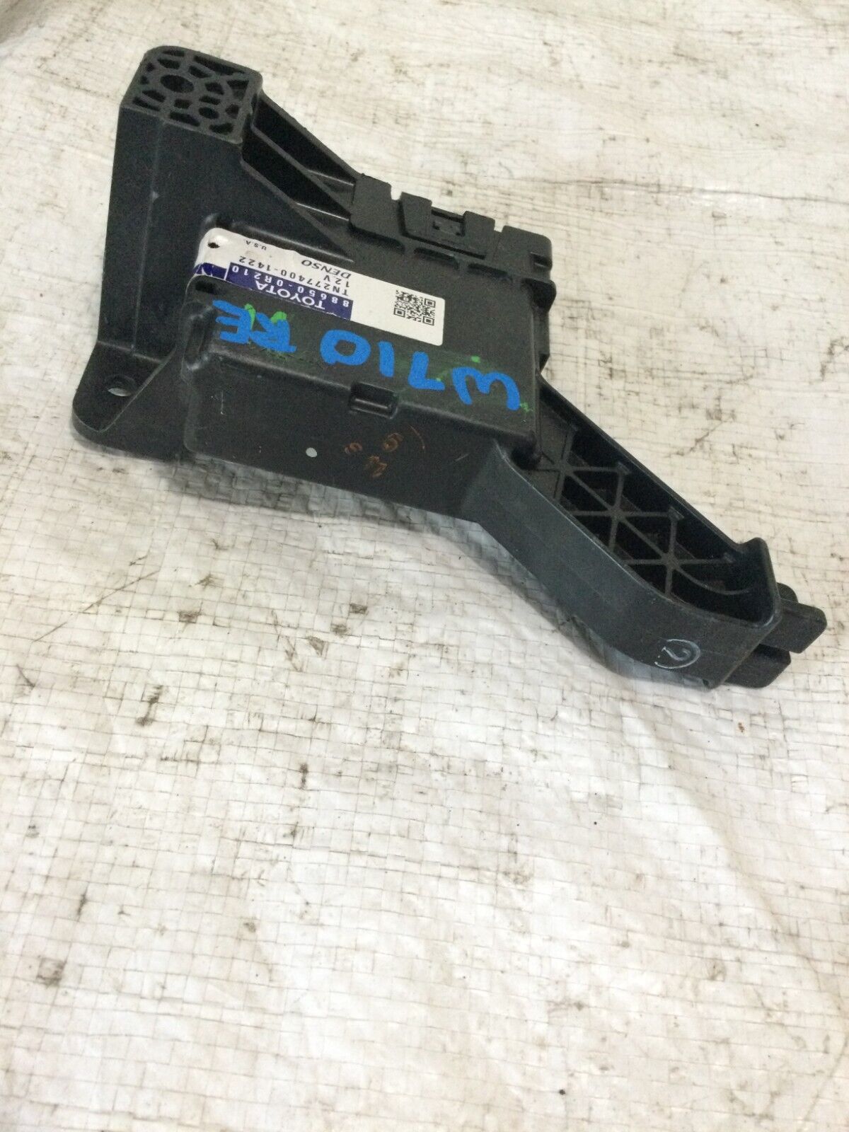 2016 Toyota RAV4 Temperature Control Module OEM 88650-0R210