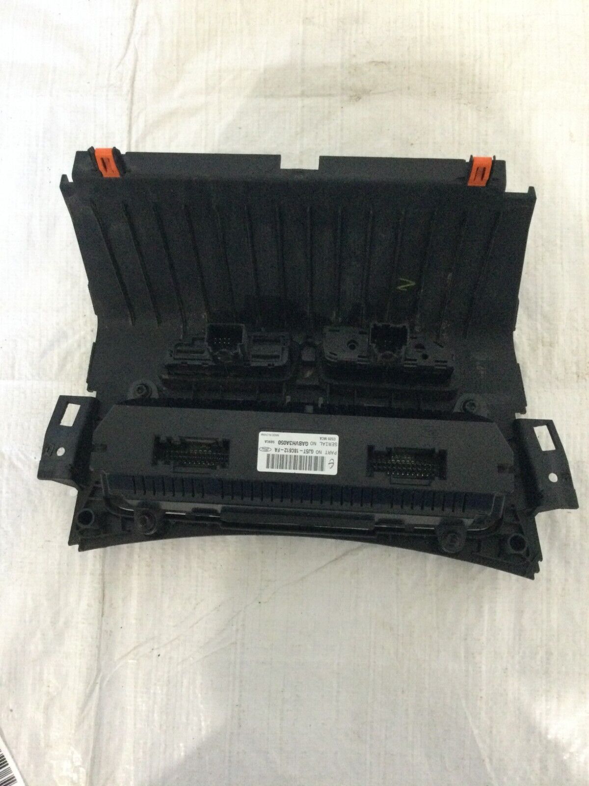 2017-2019 Ford Escape Heater AC Temperature Control Switch Panel GJ5T-18C612-FA