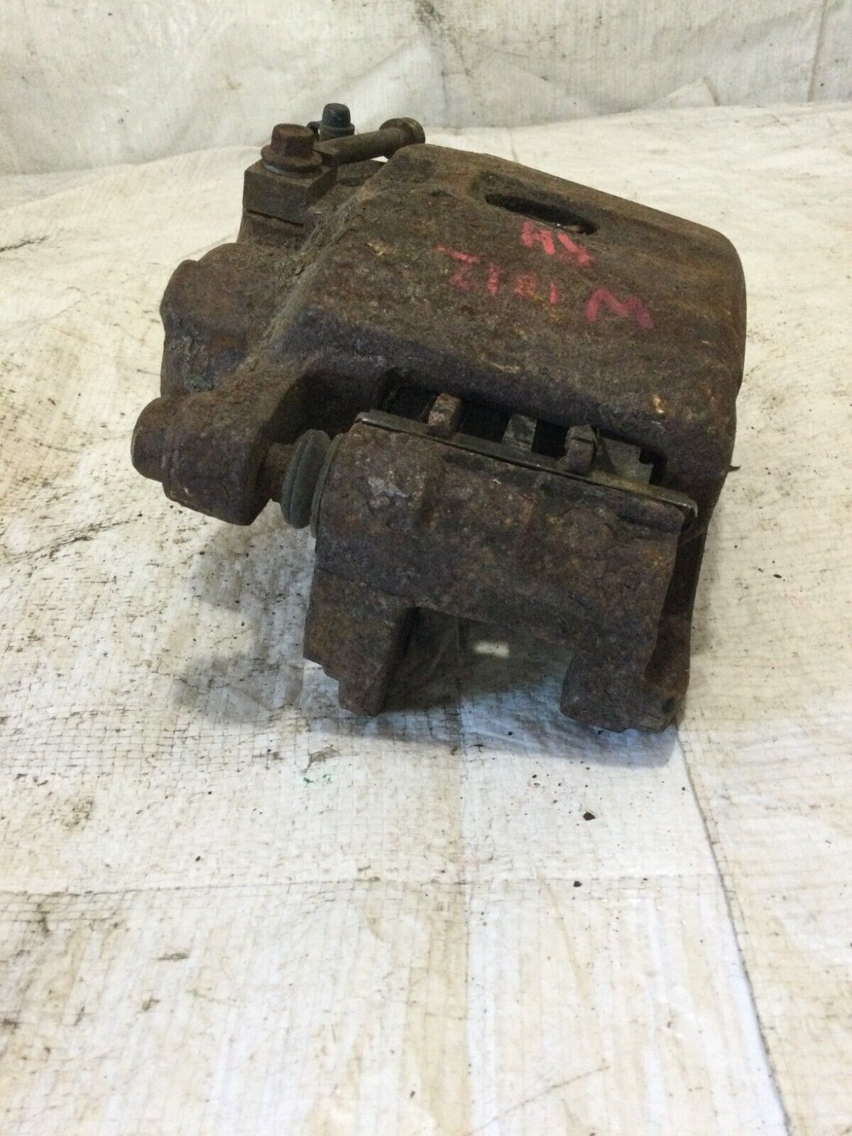 2005 Chevrolet  Silverado 1500 Front Rear Right Brake  Caliper 18025700 OEM