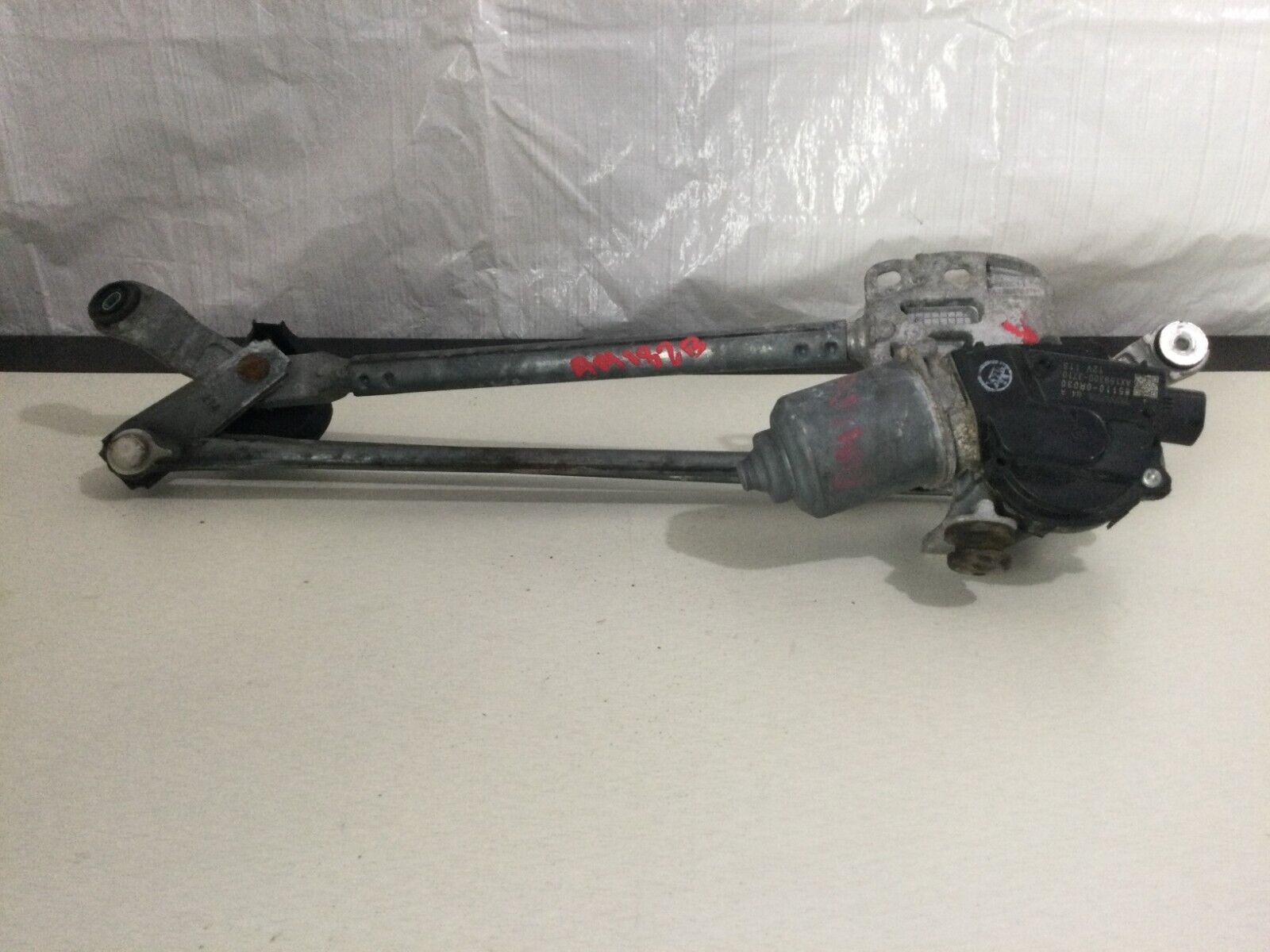2016-2018 Toyota Rav4 Front Windshield Wiper Motor With Linkage 85110-0R030 OEM