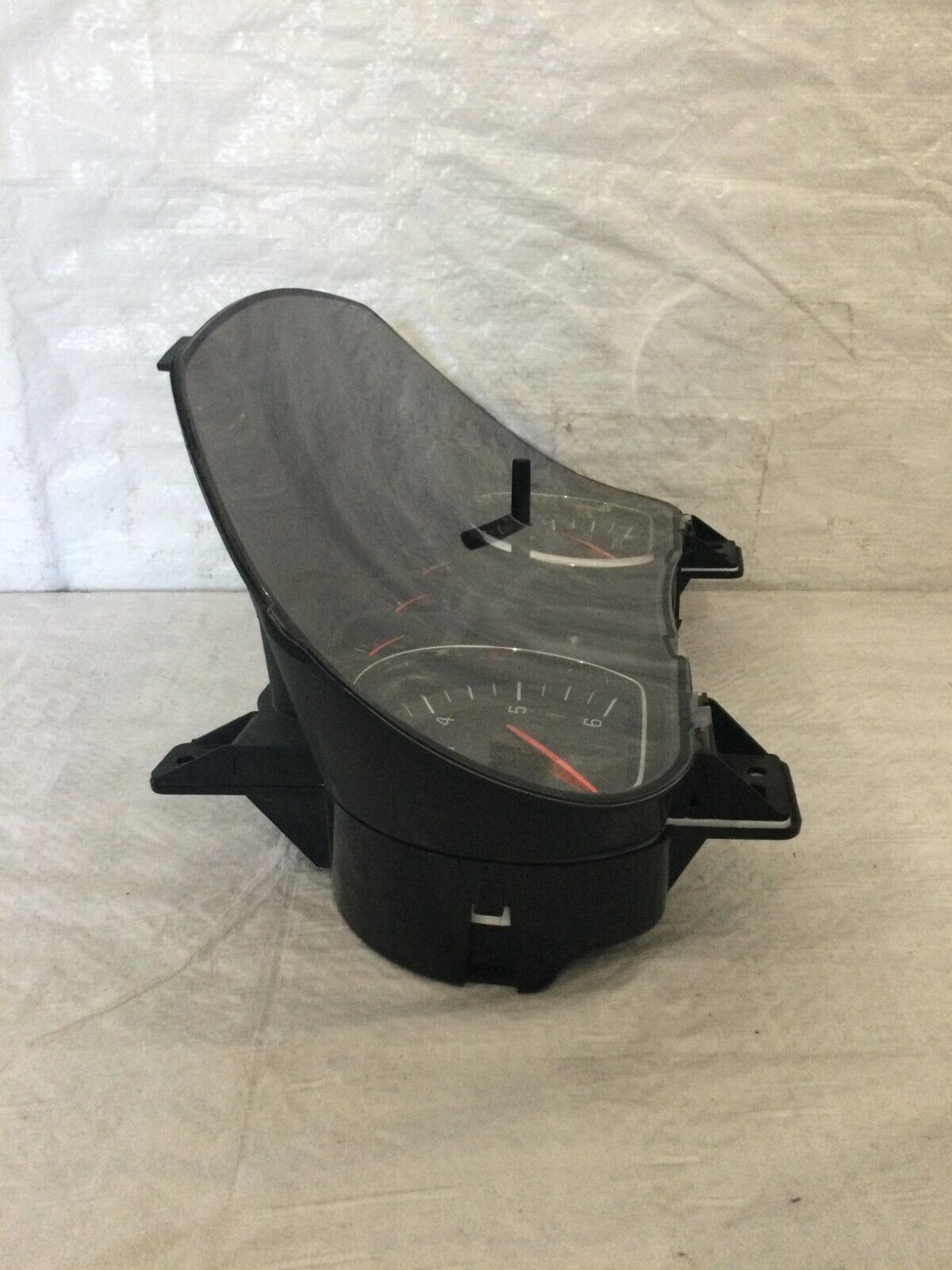 2018 Chevrolet Silverado 1500 Speedometer KPH Canada Market 84298026 OEM