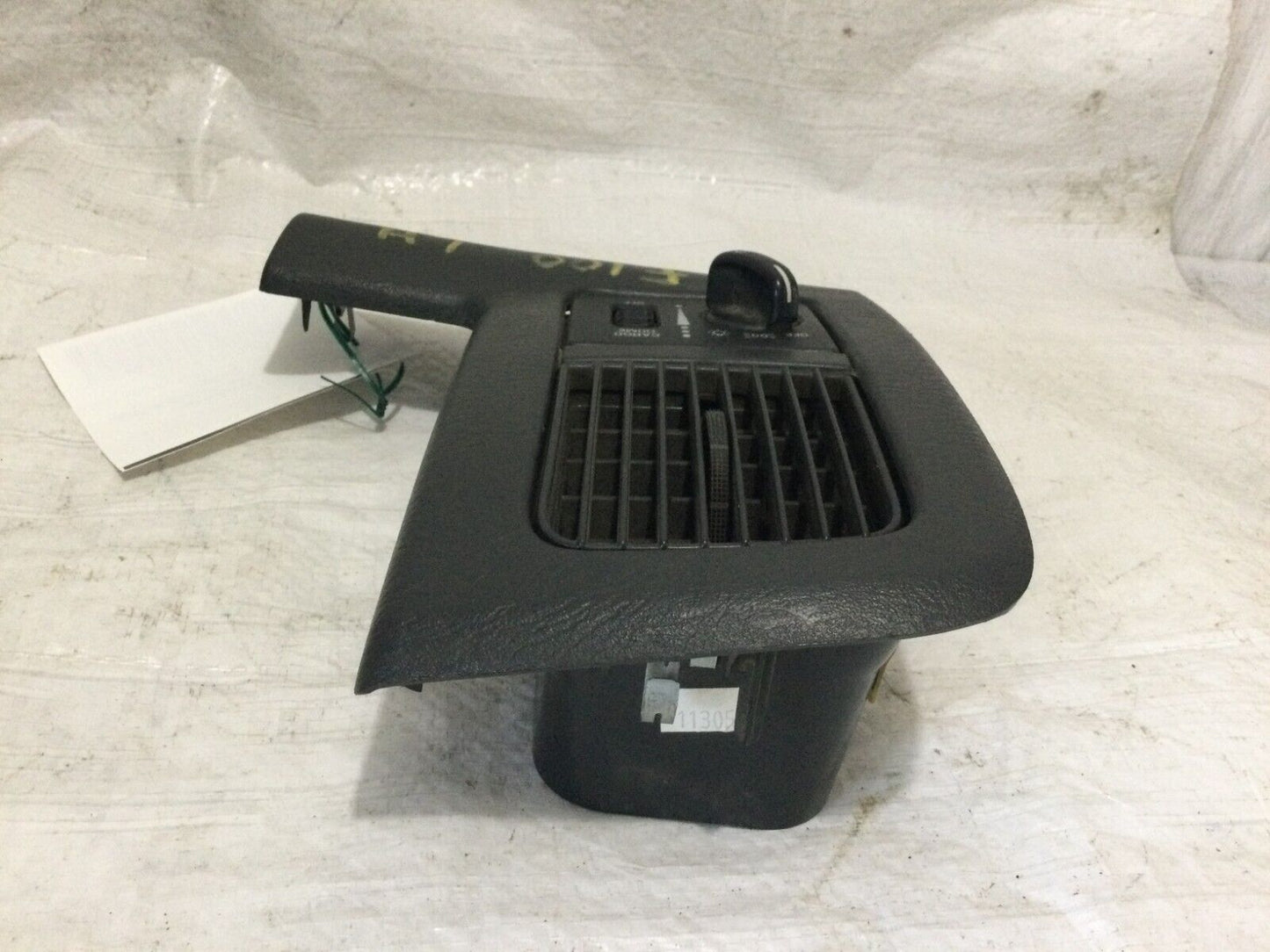 2005 Dodge Ram 1500 Headlight Switch Bezel Vent W/ Switches OEM