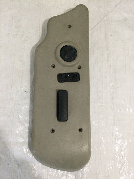2003-2006 Cadillac Escalade EXT Right Passenger Power Seat Control Switch OEM
