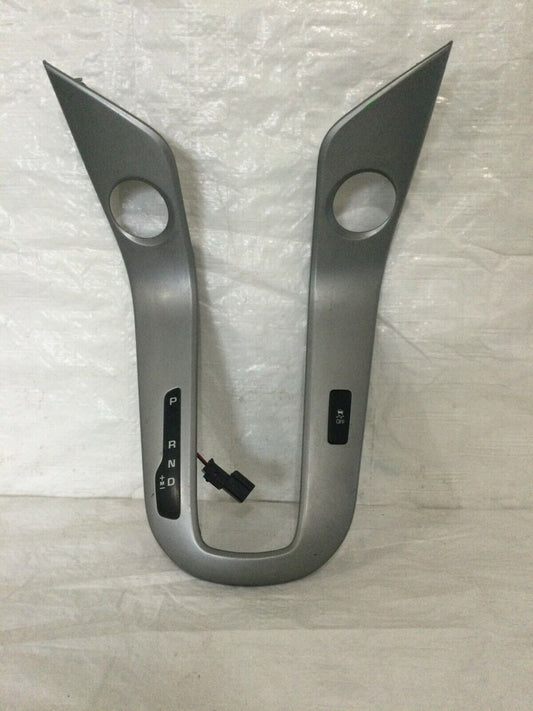 2011-2015 Chevy Cruze Gear Shift Indicator Trim Bezel OEM 95955142