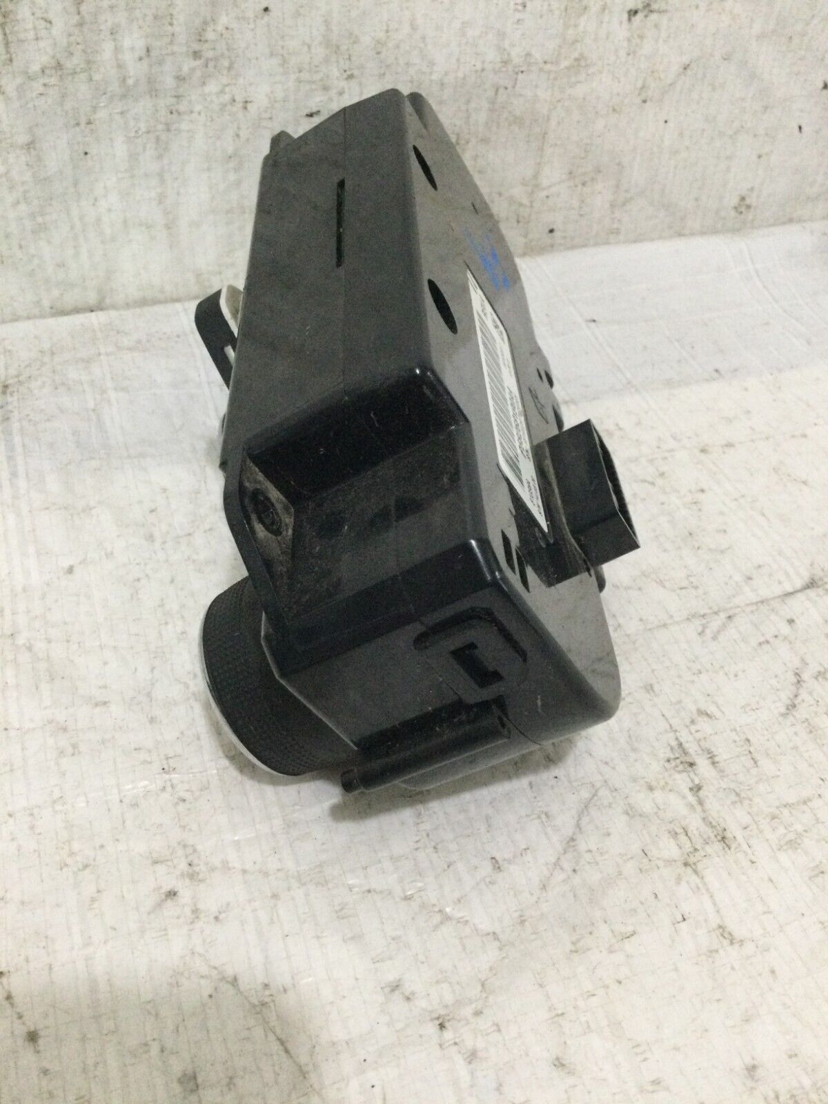 2018 Dodge Ram 1500 A/C Heater Climate Control Unit OEM 68268190AA