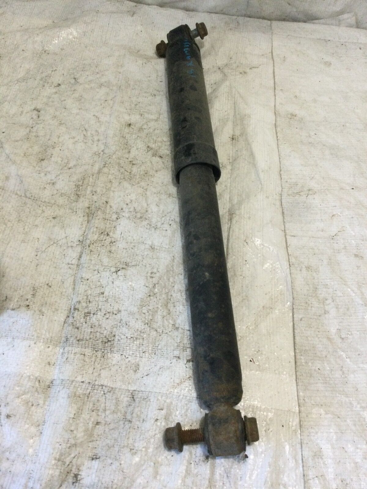 2018 Doge Ram 1500 Rear Shock Absorber OEM