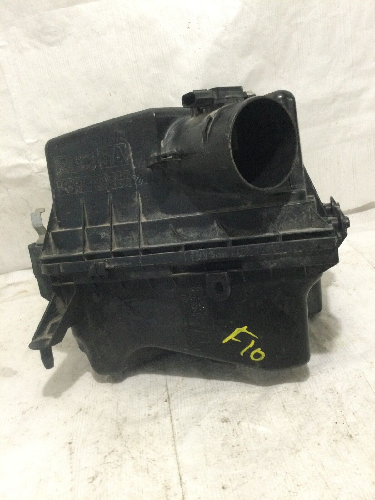 2016-2017 Toyota Camry Air Cleaner Filter Box Assembly  17705-0V020 OEM