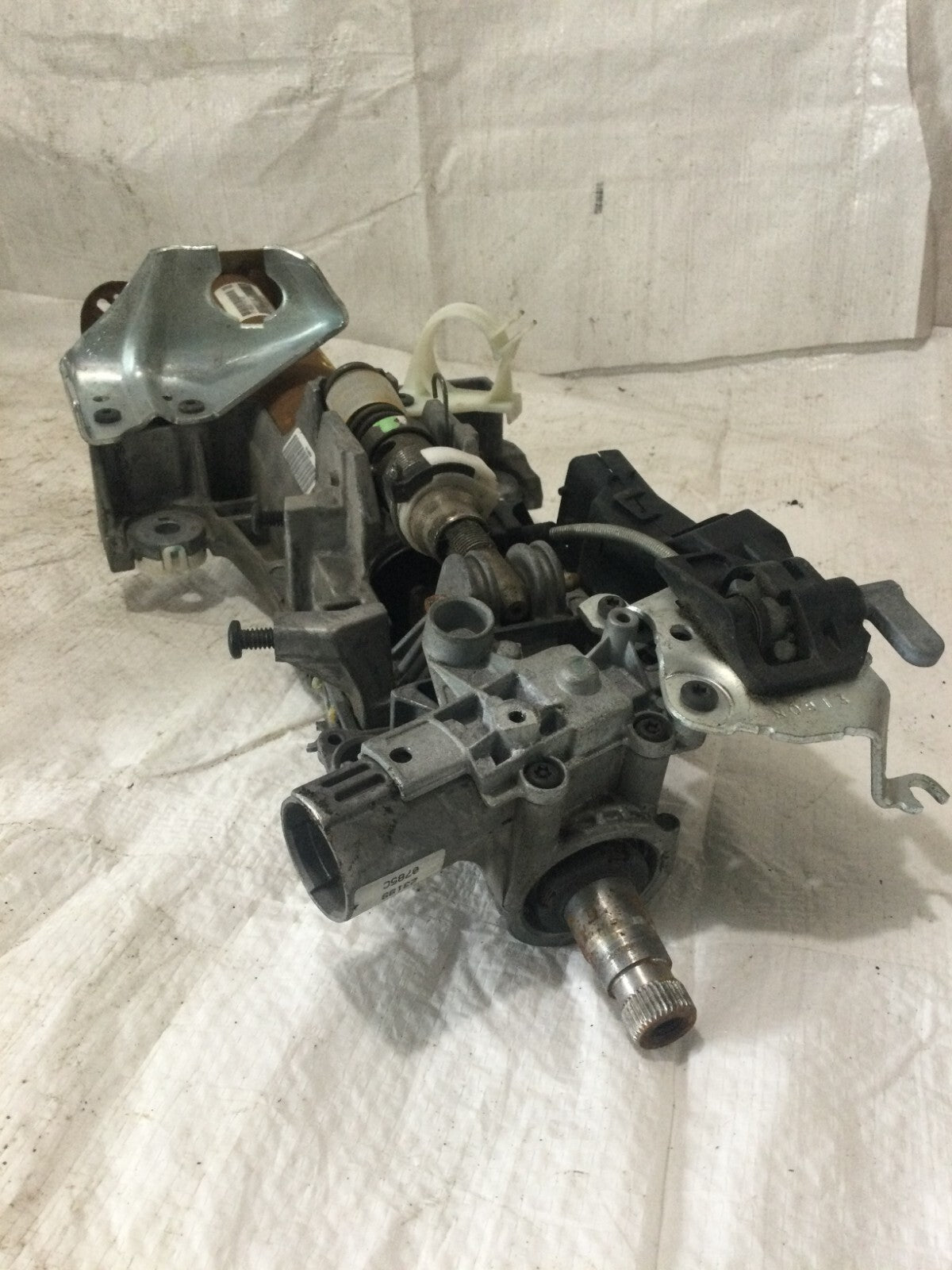 2004-2005 Dodge Ram 2500 Steering Column Assembly 05057397AE OEM