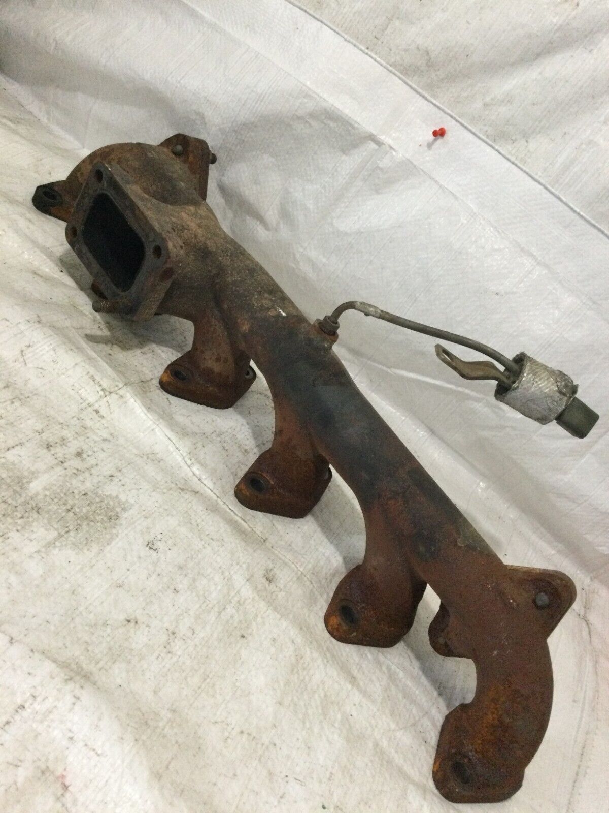 20014 Dodge Ram 3500   Turbo Diesel Exhaust Manifold OEM