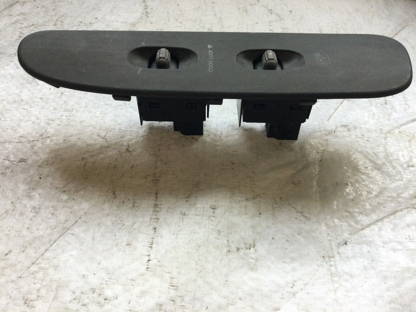 2002-2005 Dodge Ram 1500 2500 passenger power door window Switch OEM