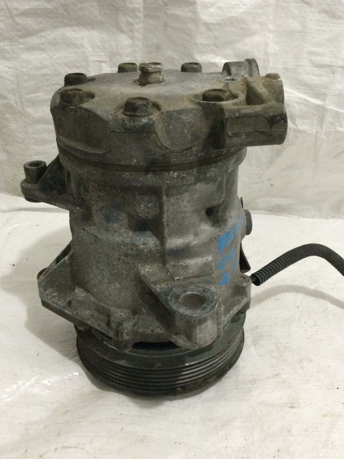2004 Dodge Ram 1500 A/C Compressor 4.7L OEM