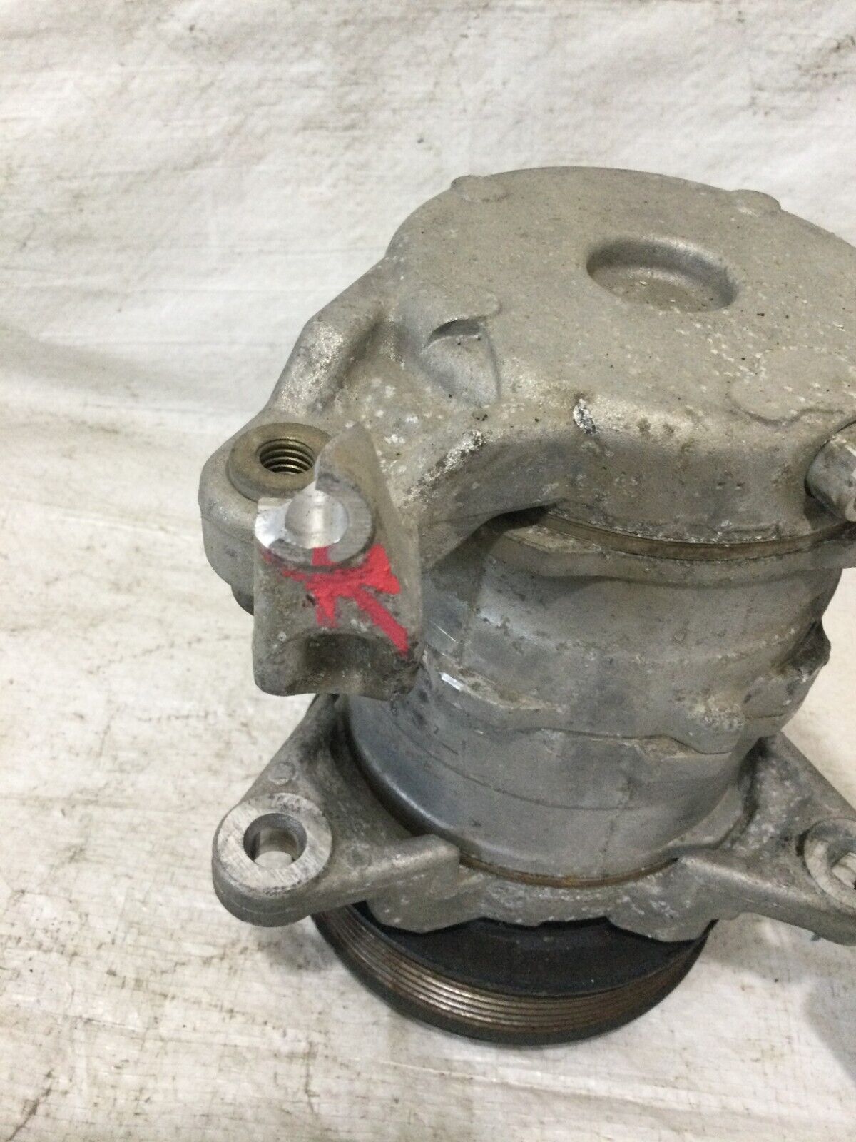 2005 Dodge Ram 1500 A/C Air Compressor OEM 5.7L