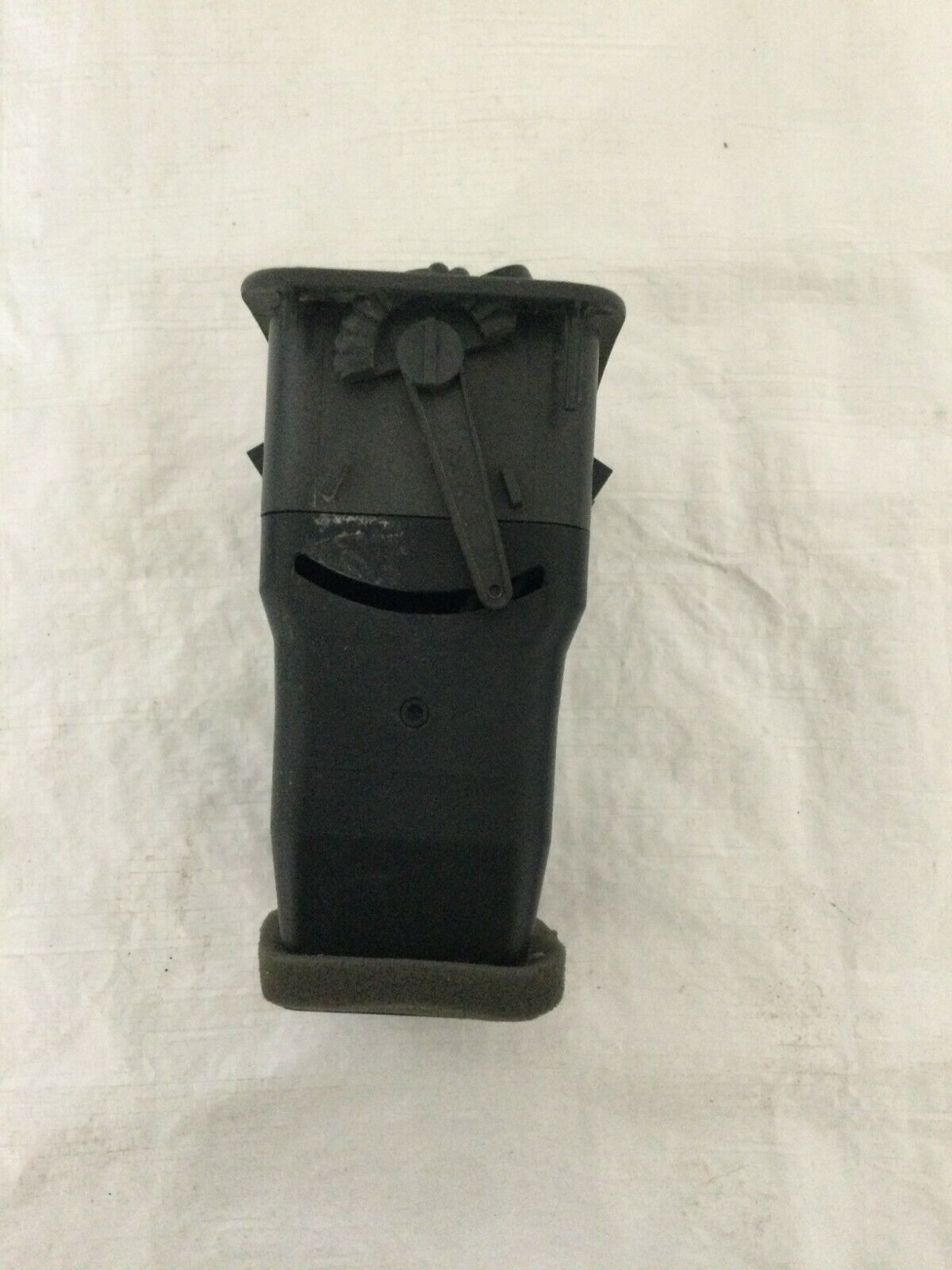 2006 Chevrolet Silverado 2500HD Left Driver Dash Air Vent OEM 15770977