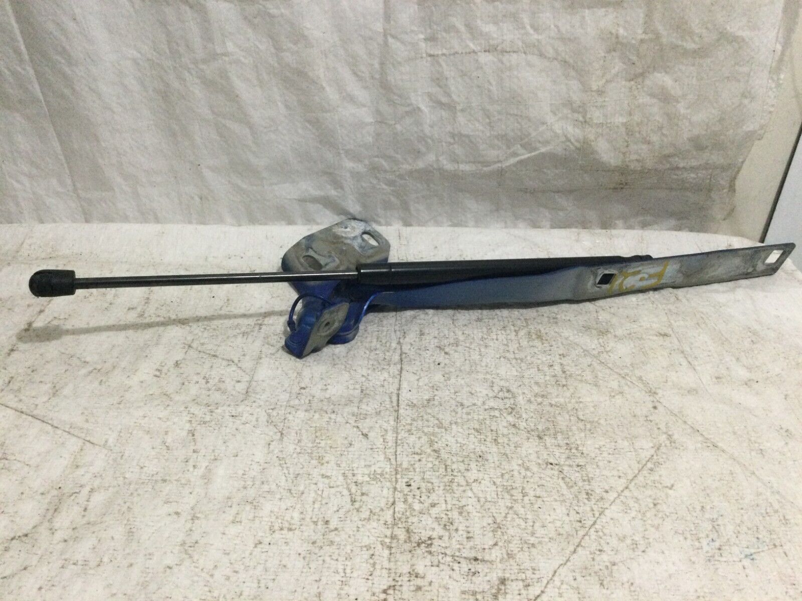 2007 Dodge Ram 3500 Hood Shock W/ Mount OEM