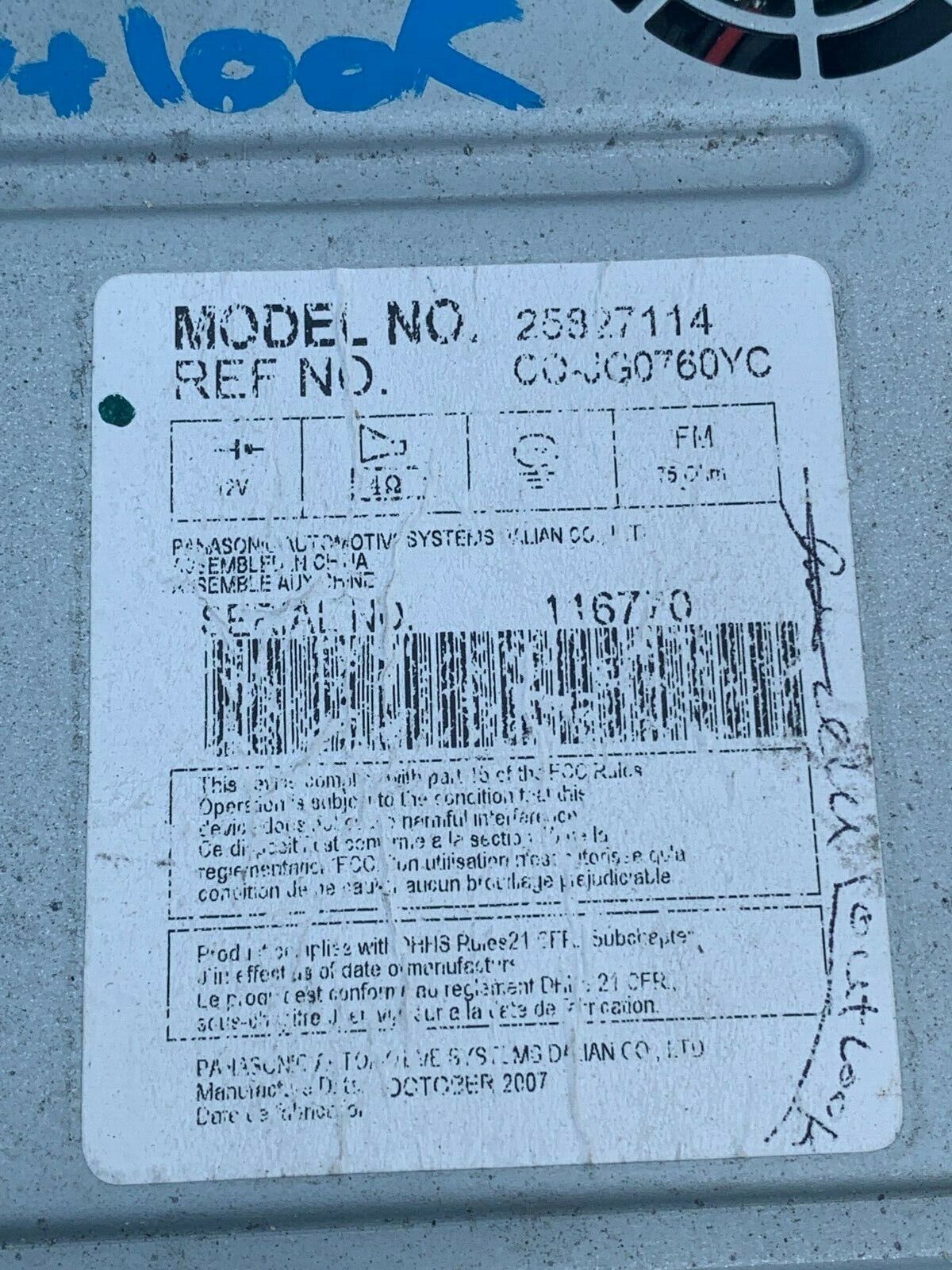 2007-2008 Saturn Outlook AM FM CD Radio Player OEM OPT US8 25827114