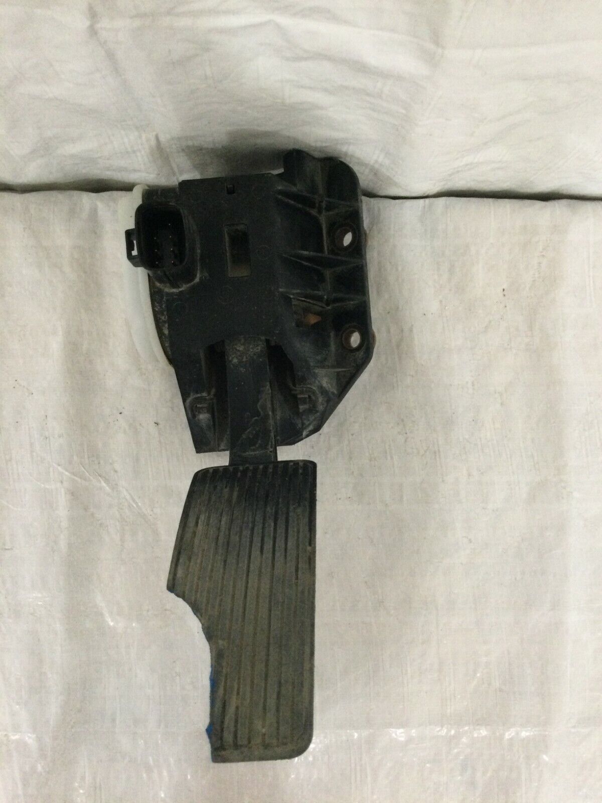 2005-2007 Ford F350SD Power stroke accelerator pedal 6.0L Diesel OEM