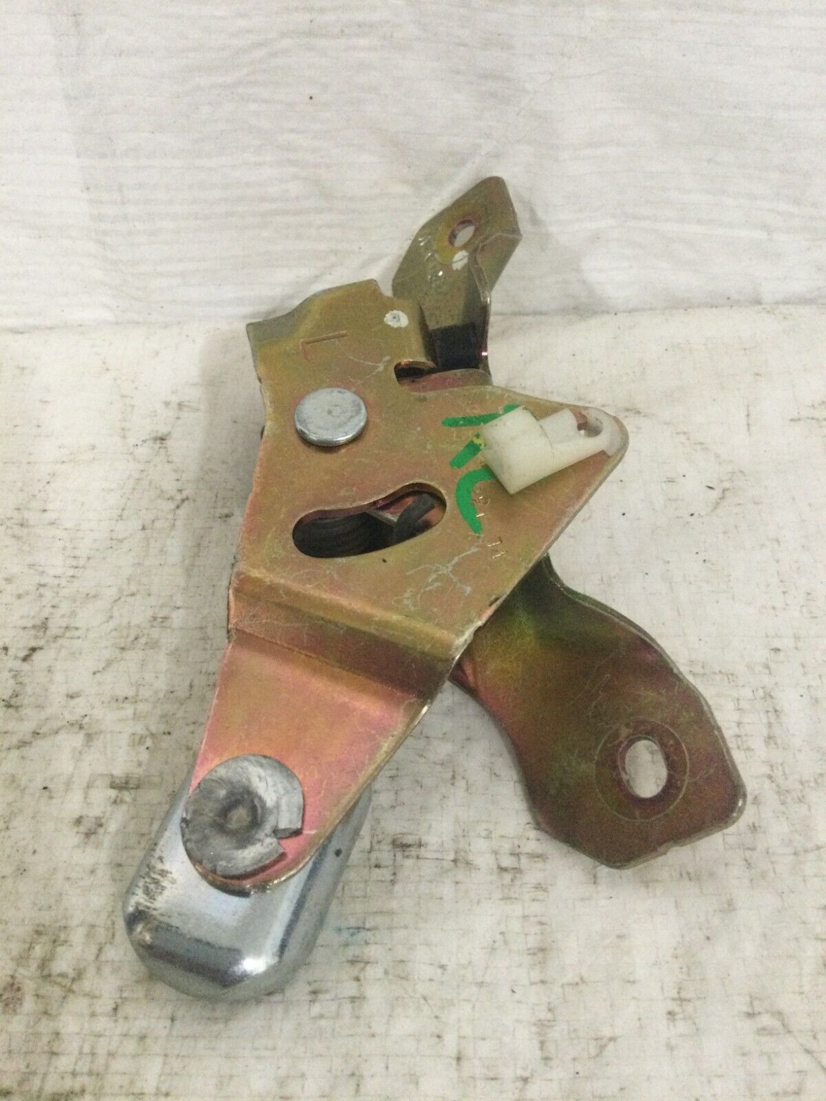 2004 Dodge Ram 1500 Rear Left Door Hinge OEM