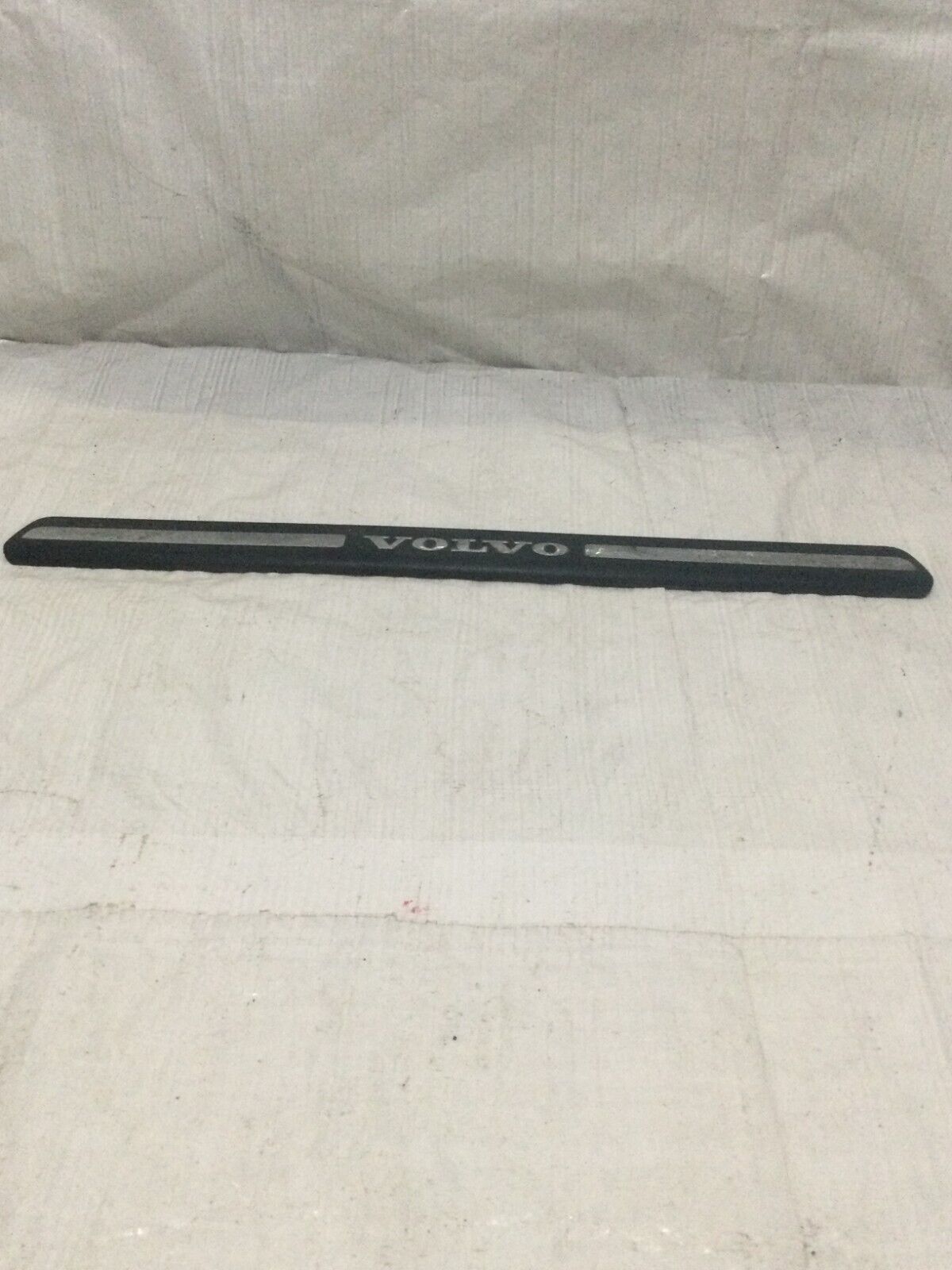 2004-2006 Volvo S60 Front Left Door Sill Plate Molding Emblem Scuff Trim OEM