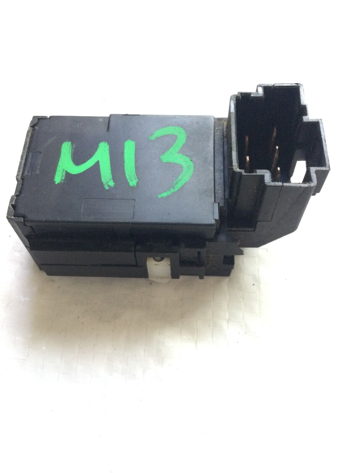 2003-2006 Cadillac Escalade Ignition Switch Assembly OEM