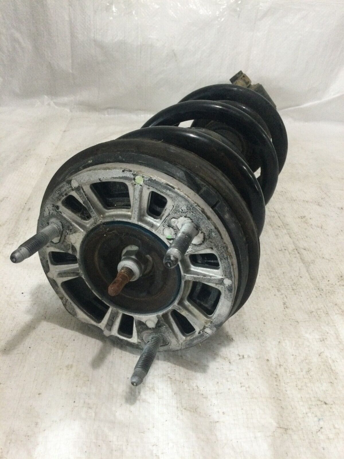 2021 Chevrolet Silverado 1500 Front Right Shock Strut Assembly OEM