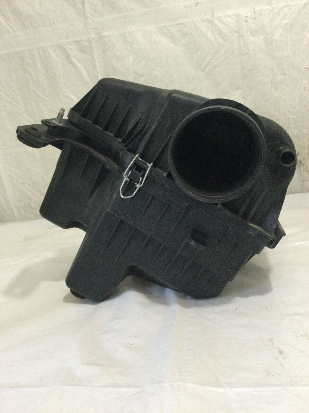 2017 Dodge Grand Caravan Air Cleaner Filter Box OEM
