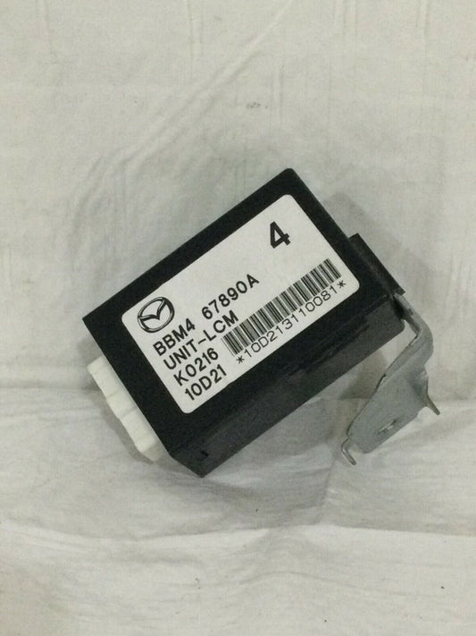 2010 2011 2012 2013 Mazda 3 Auto light Control Module BBM4 67890A OEM