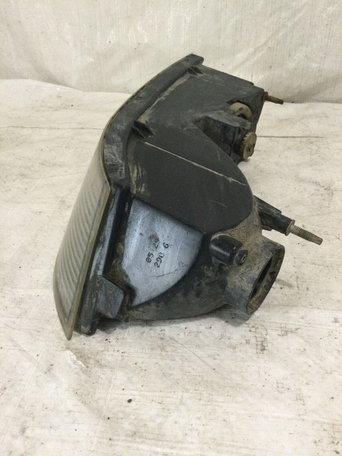 2007 Cadillac Escalade ESV Turn Signal Fog Light Lamp Right Passenger Side OEM