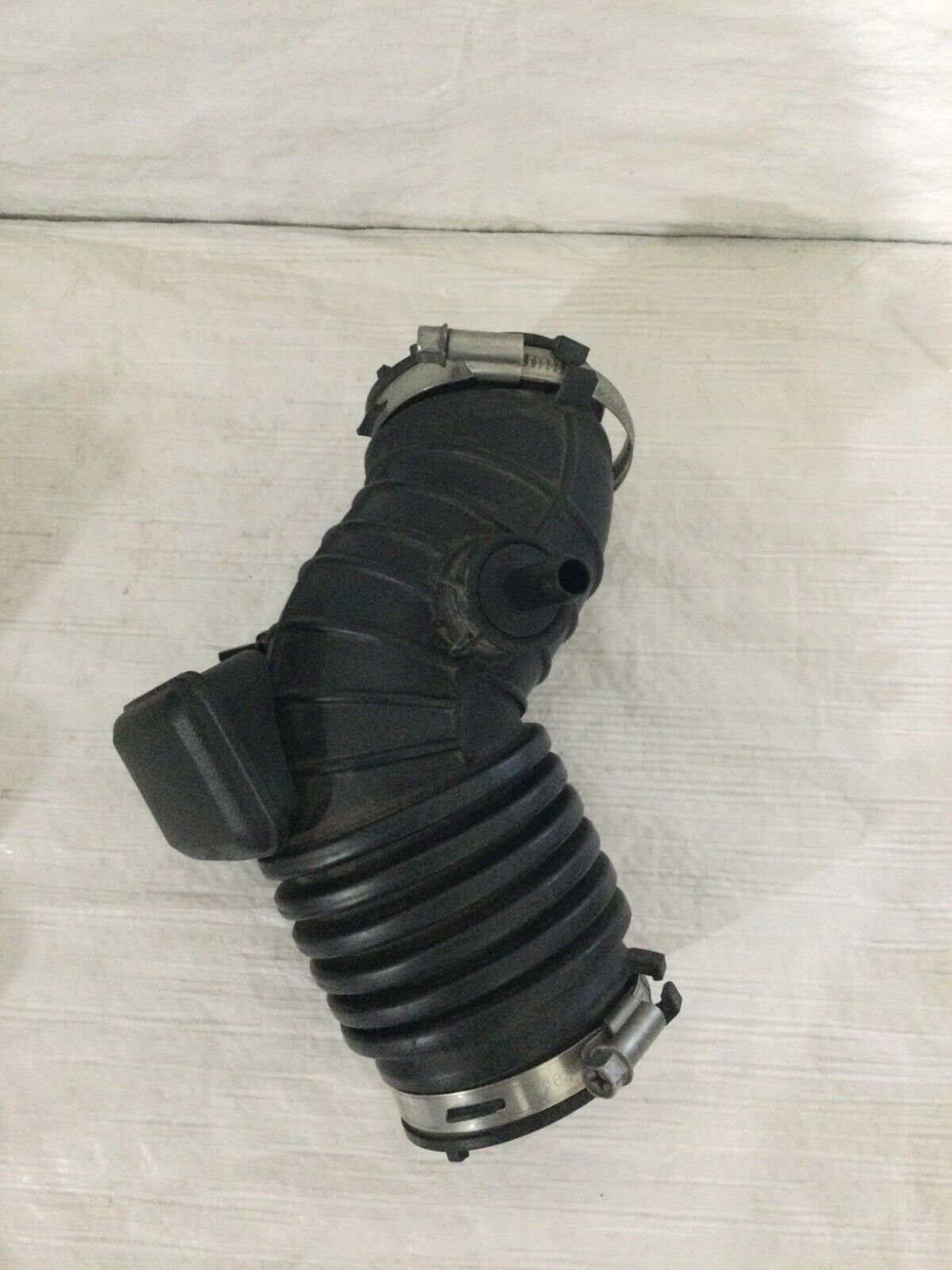 2018 Hyundai Elantra 1.8L Air Cleaner Intake Inlet Duct Tube Hose OEM 28140F2400