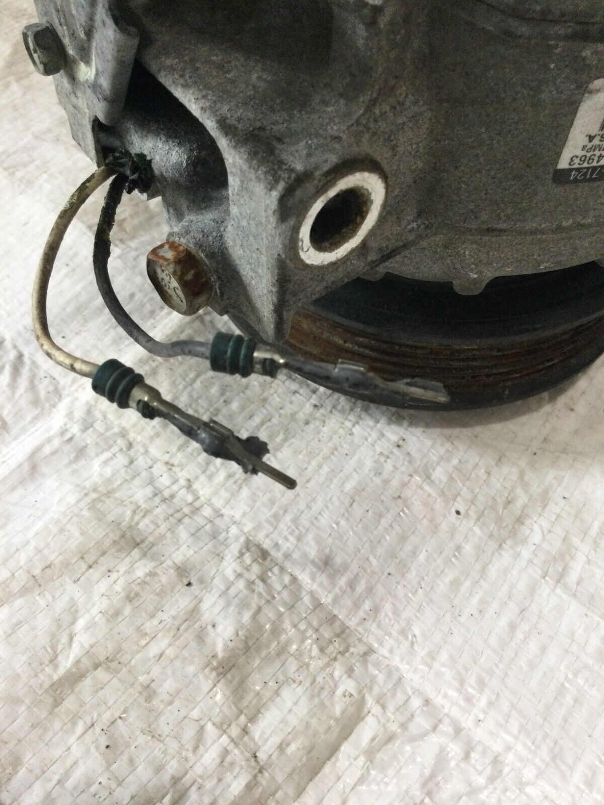 2018 RAM 1500 Air Compressor Assembly  68140664AE OEM