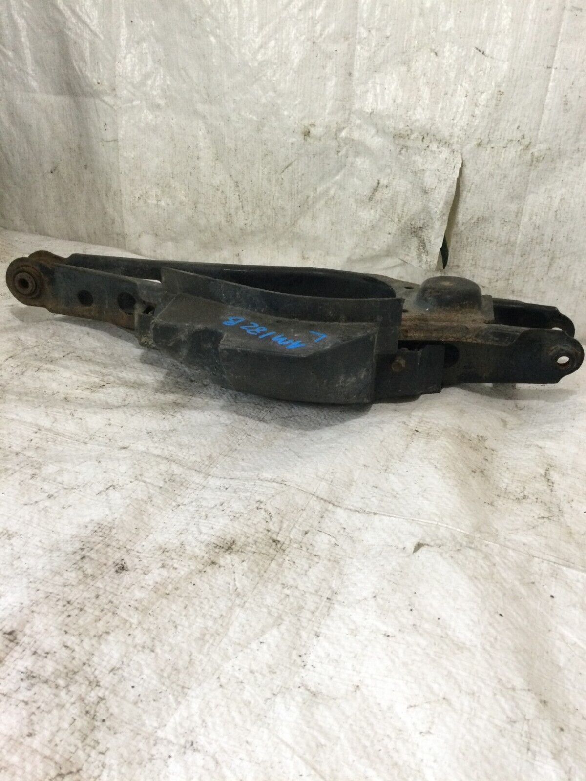 2016 Toyota Rav4 Lower Control Trailing Arm Rear Left OEM