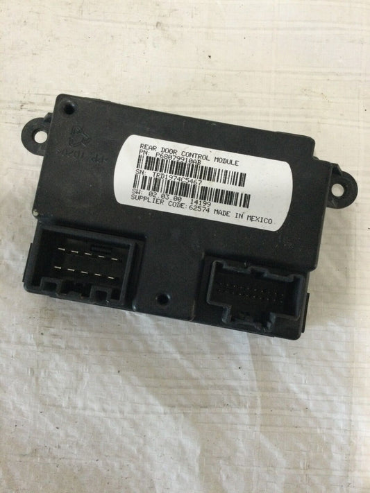 2015 Chrysler Town & Country Power Sliding Door Control Module 68079910AB OEM