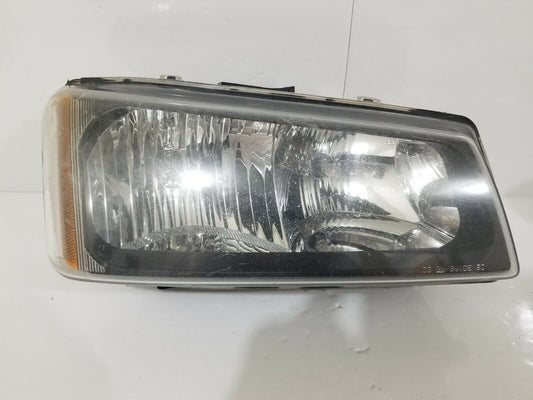 2003-2007 Chevrolet Silverado 1500 Right Passenger Side Headlight Lamp OEM 