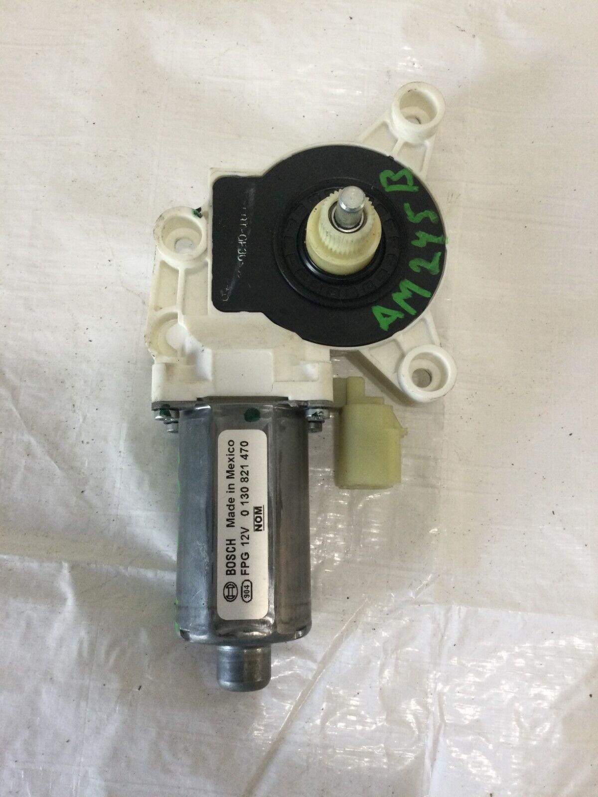 2017 Dodge  Grand Caravan   Right Front Door Power Window Motor  3015588D OEM