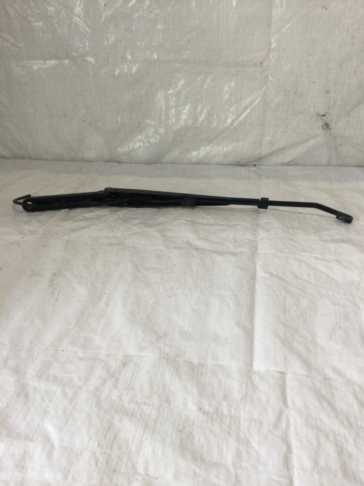 2007 Chevy Silverado 1500 Left passenger Side Wiper Arm OEM
