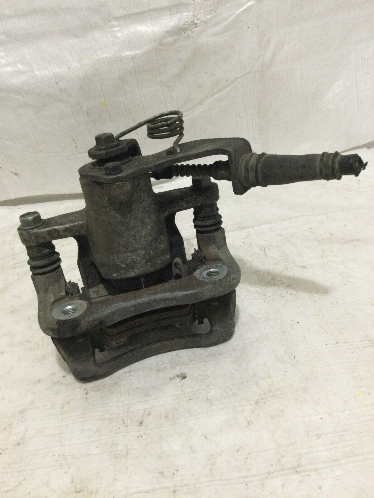 2017 Hyundai Elantra  Rear Right Passenger  Brake Caliper  OEM