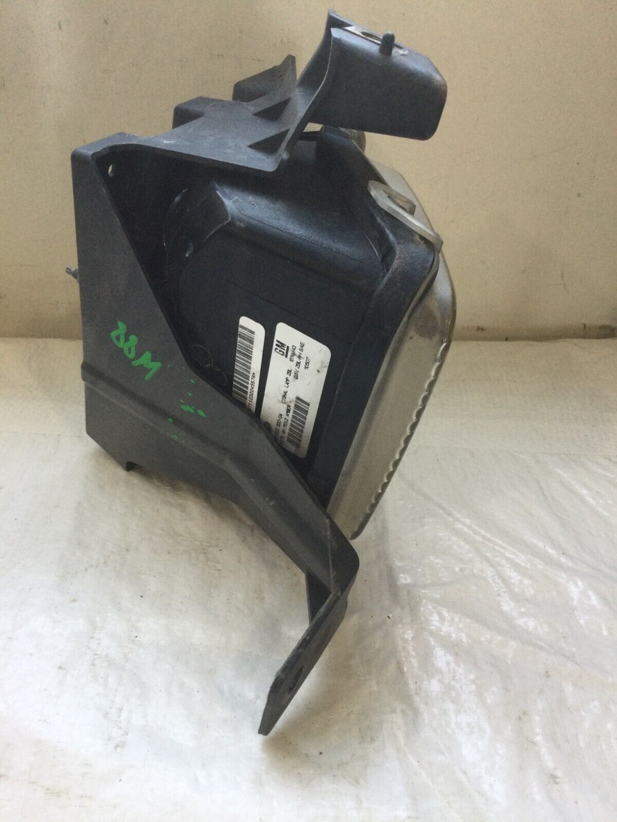 2007-2010 Saturn Outlook Turn Signal Lamp Front Right Passenger OEM 15114443